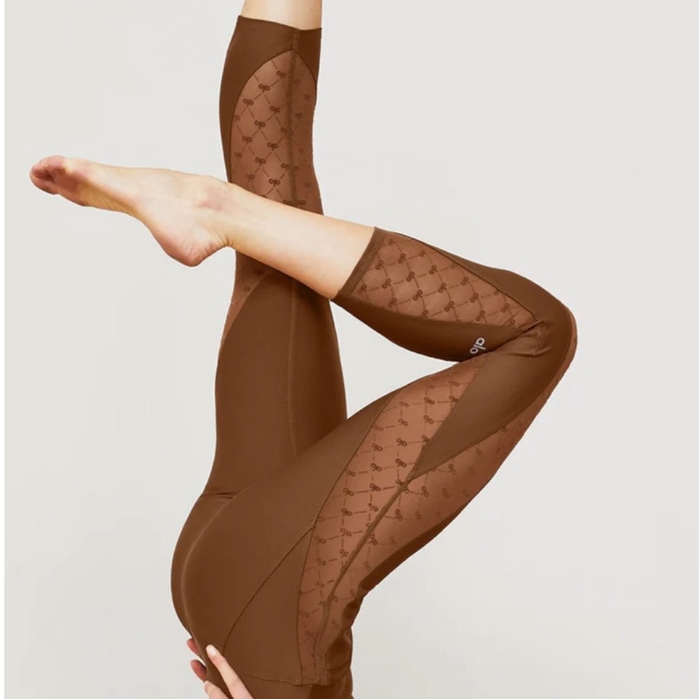 ALO Yoga Airlift Mesh High Waist Cinnamon Brown Celeste Capri Leggings S… - Picture 3 of 6
